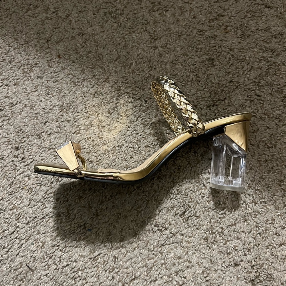 SHEIN Gold Heels with Clear Block Heel and Pearl Embellishments